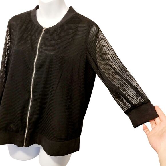 Vintage Jackets & Blazers - 2/$20 Vintage Y2K Black Casual Zip Up Top Jacket Size: Small